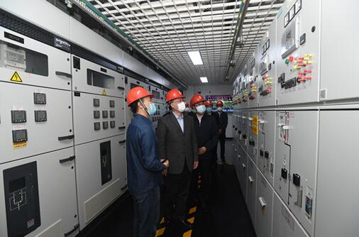 毛偉明董事長(zhǎng)、辛保安總經(jīng)理赴國(guó)網(wǎng)北京電力督導(dǎo)檢查全國(guó)兩會(huì)供電保障工作