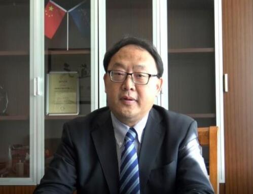 晶澳科技執(zhí)行總裁牛新偉：強(qiáng)而不爭(zhēng)，順勢(shì)而為
