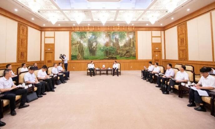中核集團(tuán)總經(jīng)理、黨組副書記顧軍與福建省委副書記、代省長(zhǎng)王寧會(huì)談