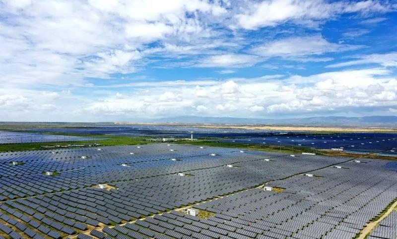 內(nèi)蒙古、甘肅、青海、寧夏3000萬(wàn)千瓦大型風(fēng)電光伏基地項(xiàng)目有序開工（附名單）