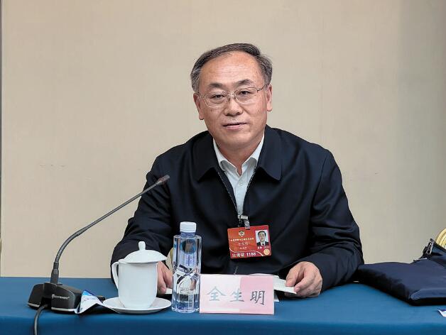 【兩會】國網(wǎng)電動汽車服務有限公司董事長、黨委書記全生明：加快構(gòu)建交通能源融合發(fā)展體系 促進車與電網(wǎng)協(xié)同互動