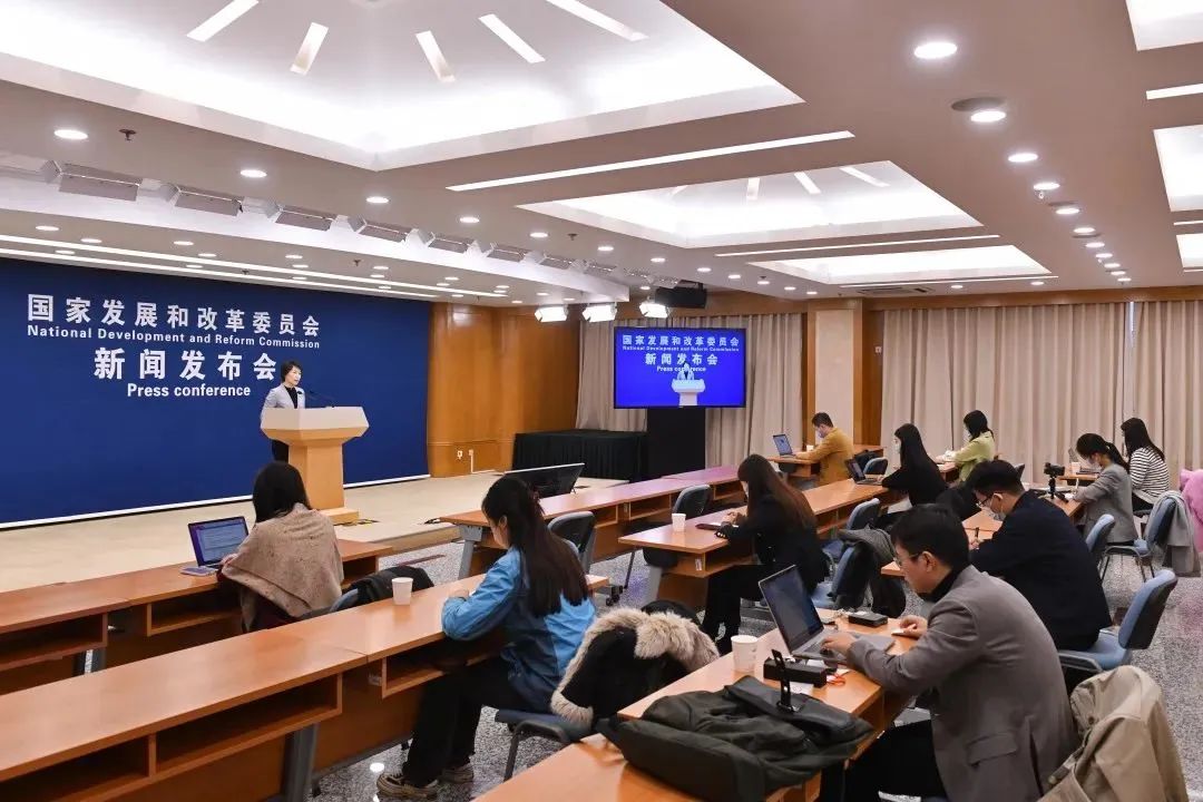 國家發(fā)展改革委：加快建設(shè)核電、水電項目