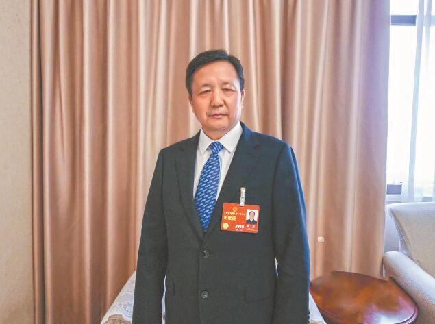 新型電力系統(tǒng)建設(shè)為電力裝備制造業(yè)帶來新機(jī)遇——訪全國人大代表，全國工商聯(lián)副主席，特變電工股份有限公司黨委書記、董事長張新