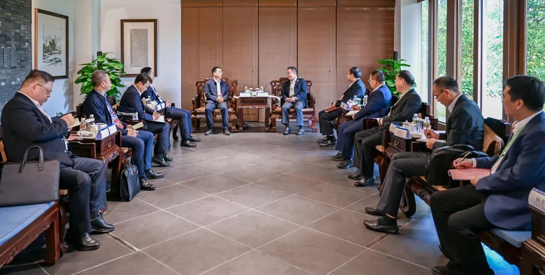 大唐集團(tuán)黨組書記、董事長鄒磊與海南省副省長倪強(qiáng)會談