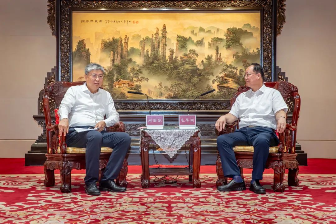 國家能源集團黨組書記、董事長劉國躍拜會湖南省委副書記、省長毛偉明