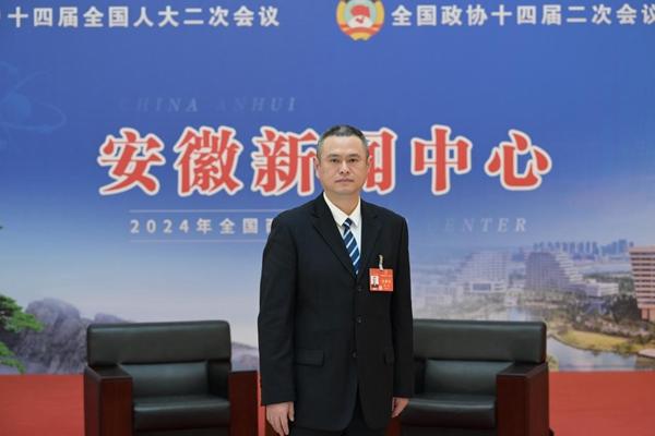 程韜代表：支持引入新質生產(chǎn)力，鼓勵新能源商用車發(fā)展