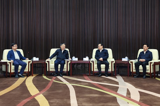 華能集團(tuán)董事長溫樞剛、總經(jīng)理鄧建玲會見寧夏回族自治區(qū)黨委書記梁言順主席張雨浦