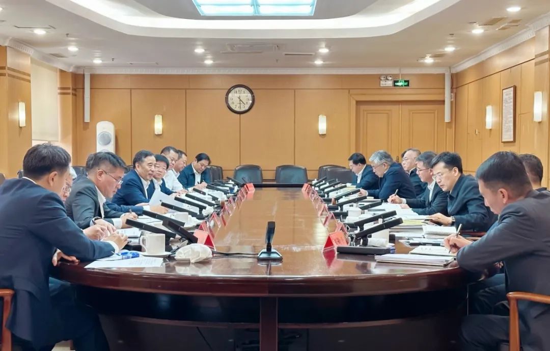 中國能建黨委書記、董事長宋海良與遼寧省委常委、大連市委書記熊茂平會(huì)談