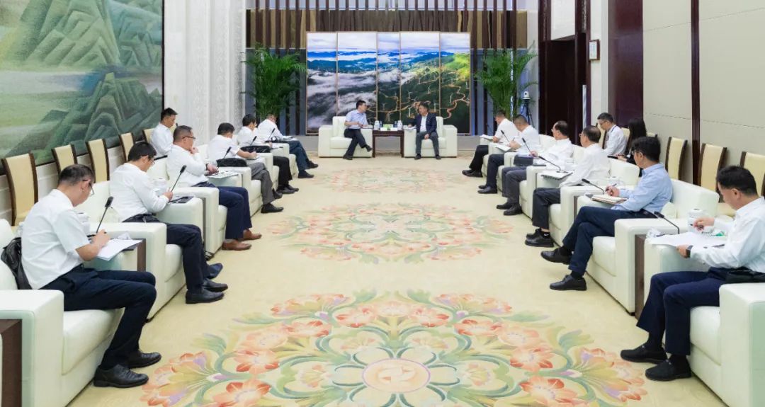 國(guó)家電投黨組書記、董事長(zhǎng)劉明勝會(huì)見上海電氣黨委書記、董事長(zhǎng)吳磊