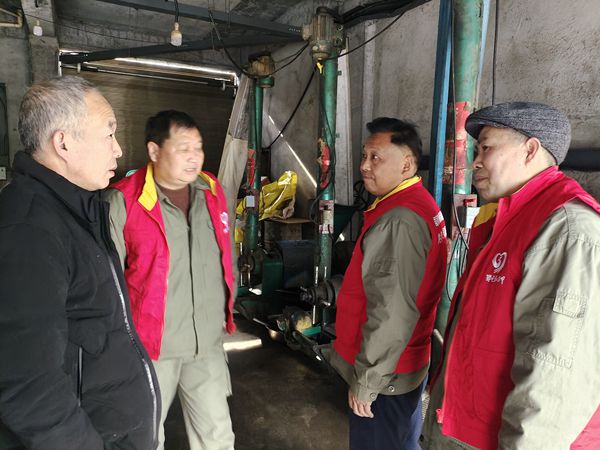 湖北竹溪供電公司嚴(yán)明從業(yè)紀(jì)，擦亮服務(wù)窗